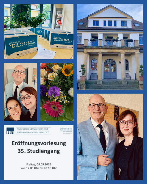 Das Bild zeigt die Vorbereitungen zur Eröffnungsversammlung des 35. Studiengangs an der Thüringer Verwaltungs- und Wirtschaftsakademie in Erfurt. Es sind Schreibtische mit Informationsmaterial, eine Blumenarrangement, sowie zwei Personen, die sich lächelnd präsentieren. Datum und Uhrzeit der Veranstaltung sind angegeben.